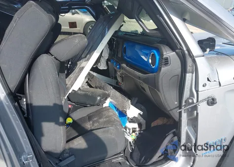 2021 Jeep Wrangler Unlimited Unlimited Rubicon 4X4 из США, поврежденный, VIN 1C4JJXR60MW686500